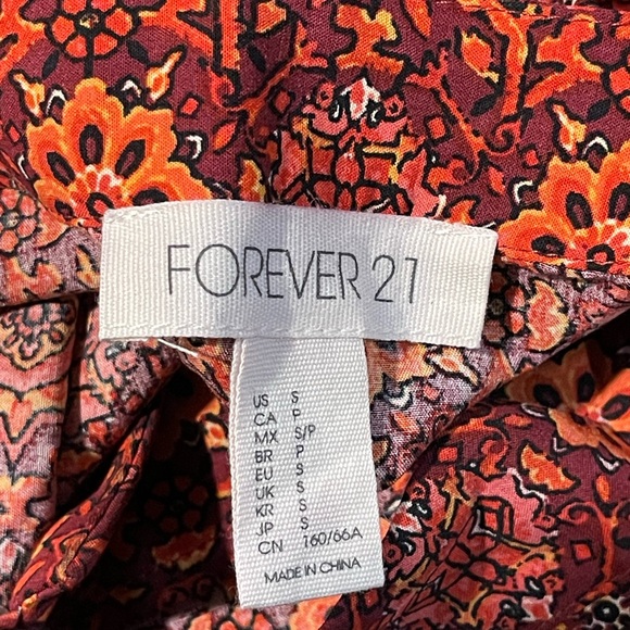 🛑 Forever 21 Long Skirt with Slit-Size Small - Picture 7 of 8